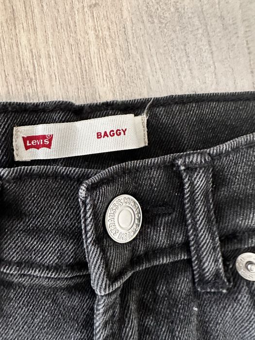 Новые детские джинсы