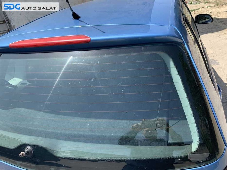 Hayon Haion Portbagaj cu Luneta Geam cu Inceput Rugina VW Polo 9N 2002 - 2008 Cod Culoare LA5R