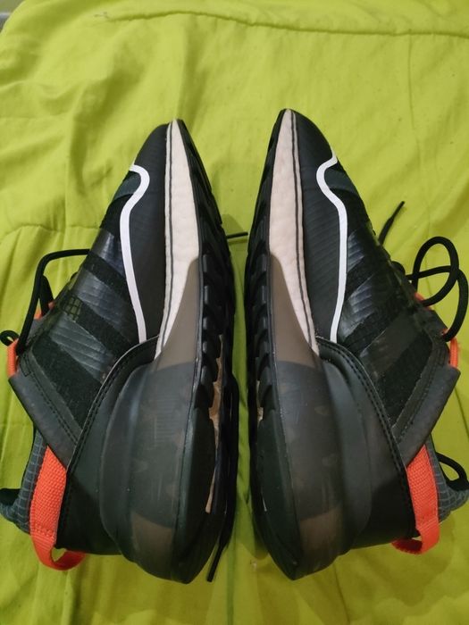 Продавам Adidas ZX 41,5