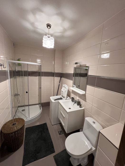 Cazare UNTOLD – Apartament 3 Camere + Parcare (Zona Vivo)