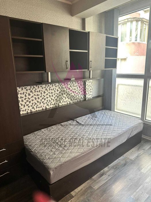 Дава се под наем Двустаен апартамент в Варна, Цветен квартал - 75 кв.м за 600 € - Снимка #4