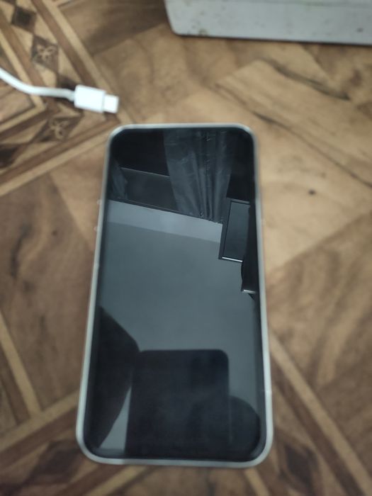 Iphone x продаю телефон