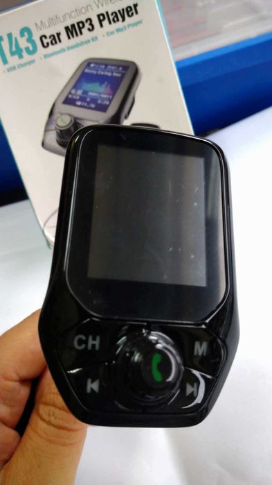 Продавам  Автомобилен Bluetooth FM трансмитер