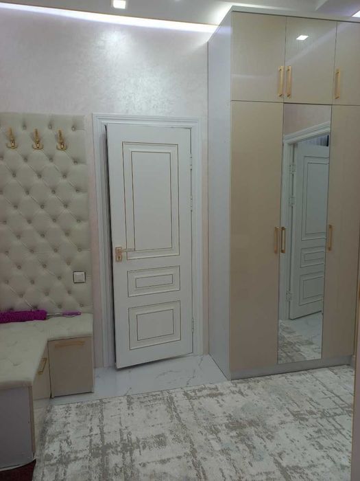 Buxoro shahar markazida liftli domda elitniy kvartira ijaraga beriladi