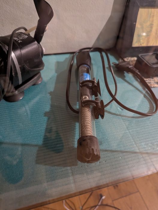 Acvariu complet 60 litri