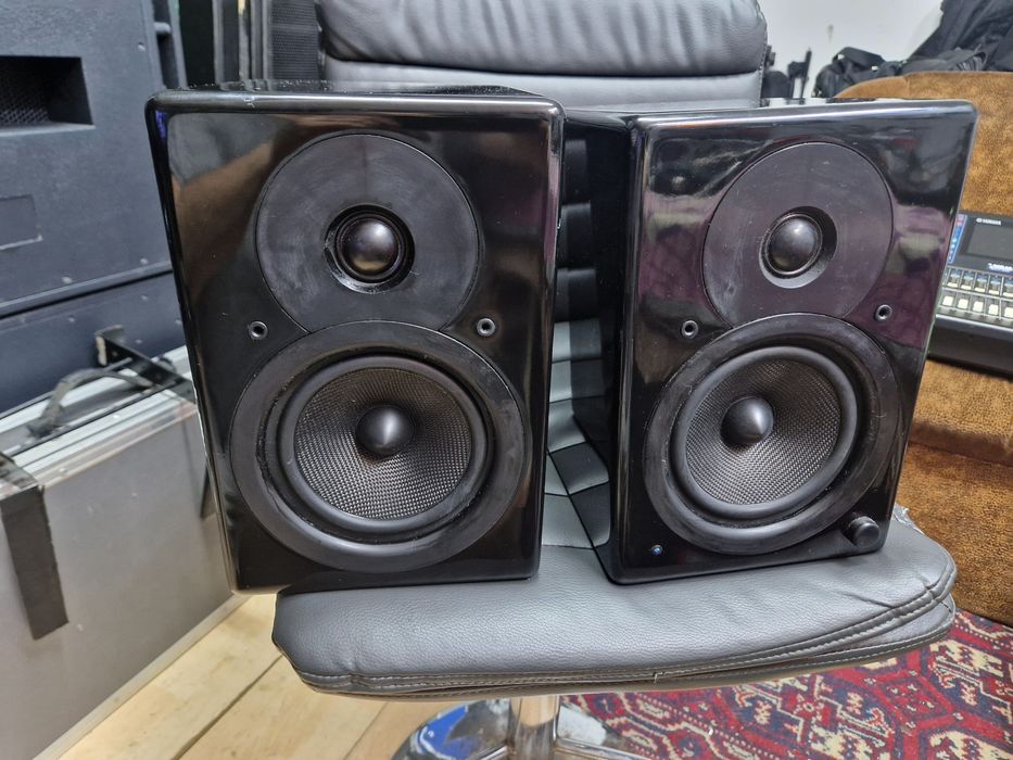 Monitoare  active argon 7350a