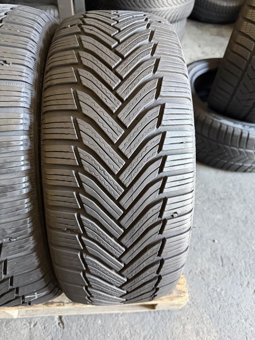 4 anvelope iarna 225/45/17 Michelin 6-6.5mm!