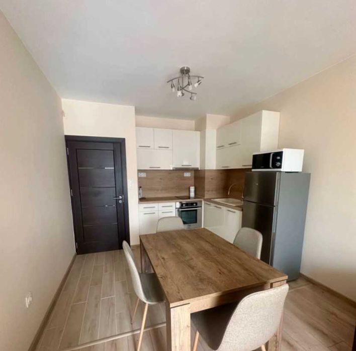 Дава се под наем Двустаен апартамент в София, Зона Б-19 - 65 кв.м за 697.17 € - Снимка #2