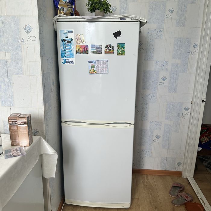Стол на кухню срочно!!!