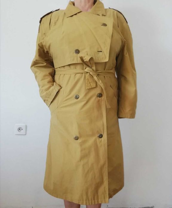 Стильный полувер новый, женская куртка -46-48р б/у. плащ фирменный