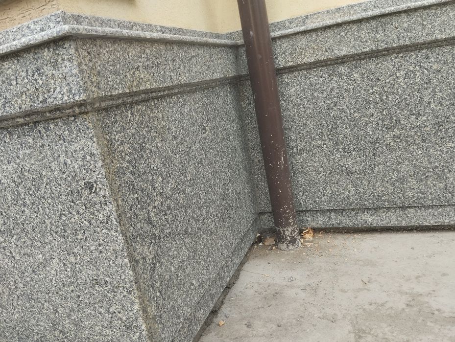 Кафель ва тош терамиз.