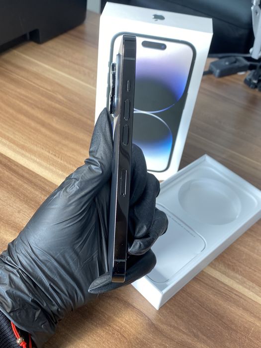 iPhone 14 Pro• 128 GB • Space Black