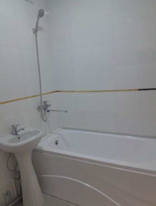 1в2/4/4 МирзоУлугбекский р-н,Ялангач,Бухара кафе,новый ремонт,36 м2