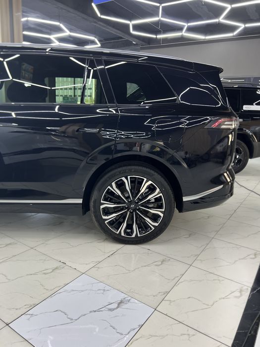 Dongfeng EP 008 gibrid