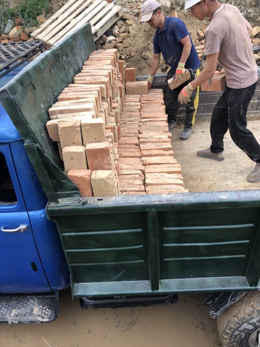 Красный кирпич в алматы