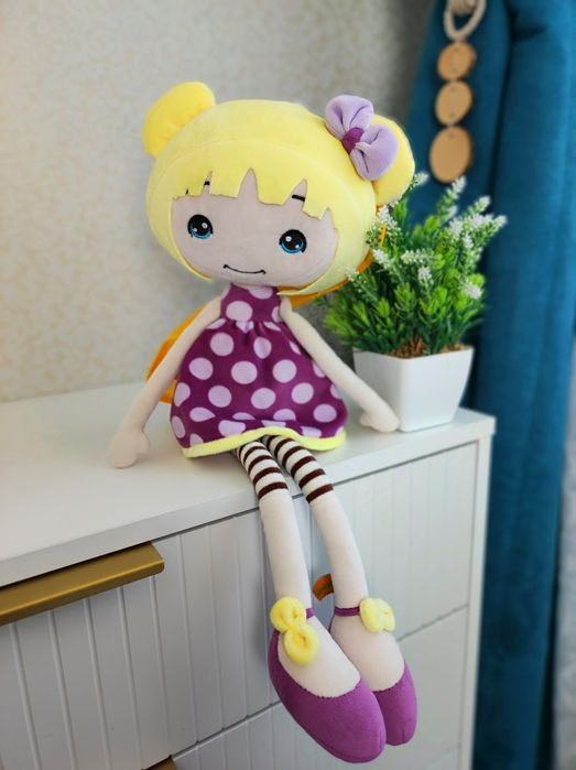 Продам пакет игрушек для девочек мягкие игрушки.