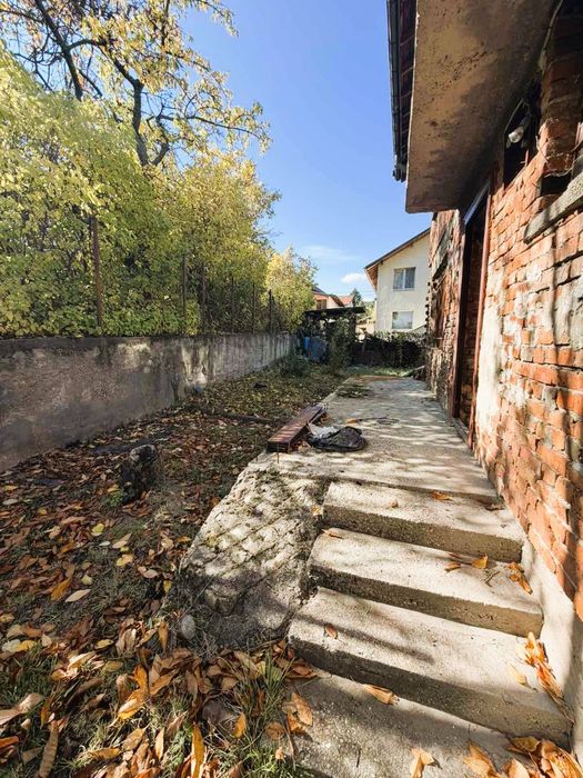 Продава се Къща в с. Лозен, Област София-град - 85 кв.м за 3177 €/кв.м - Снимка #2