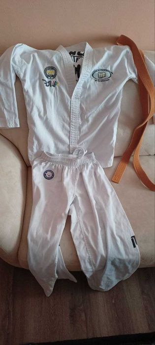 2 Кимона за Айкидо и Таекундо 150 и 160/170