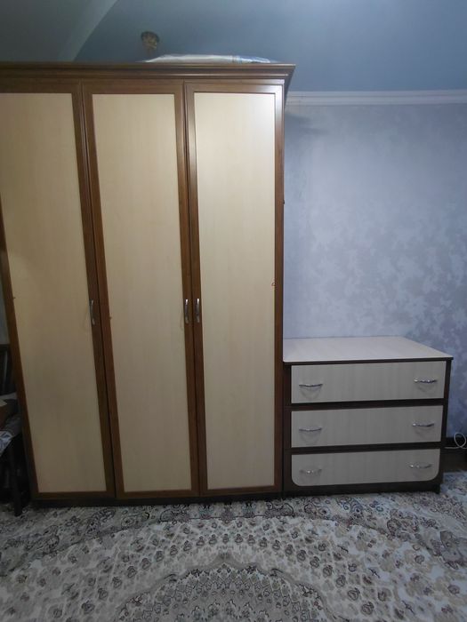 Продам шкаф в спальню