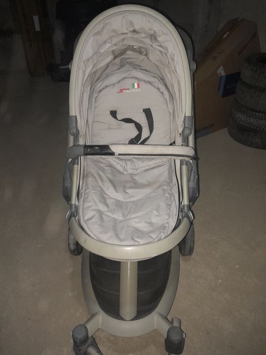 Продам детскую коляску