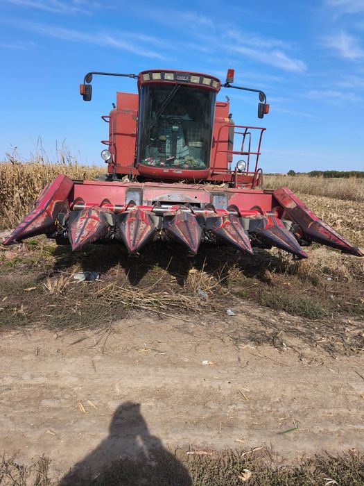 Зерноуборочный комбайн