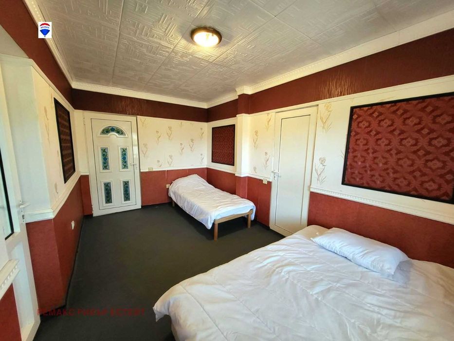 Продава се Къща в с. Иваново, Област Русе - 1200 кв.м за 153 €/кв.м - Снимка #11