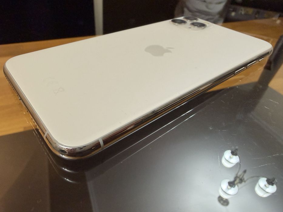 iPhone 16 Pro Max 512 gb alb / white