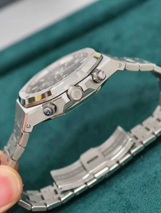 audemars piguet royal oak нов модел / отворен гръб
