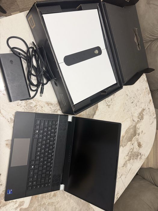 Alienware X16 R1 480Hz FHD+ 2.6 GHz i9-13900HK 32GB 1TB SSD NVIDIA RTX 4080