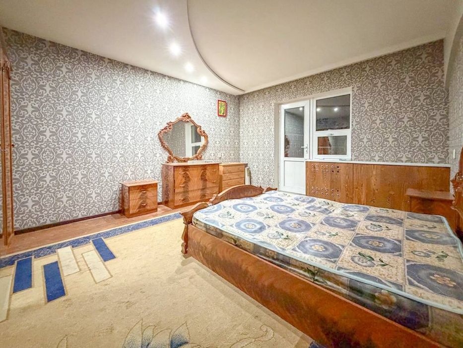 Максим Горький Буз-базар 3в4/4/4 (площадь115м2) Кирпичный дом!