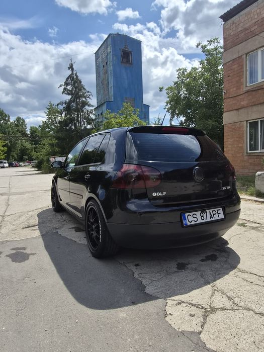 VOLKSWAGEN Golf 2002 — imagine 3