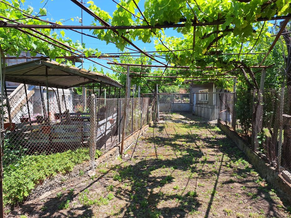 Продава се Къща в с. Навъсен, Област Хасково - 120 кв.м за 179 €/кв.м - Снимка #7