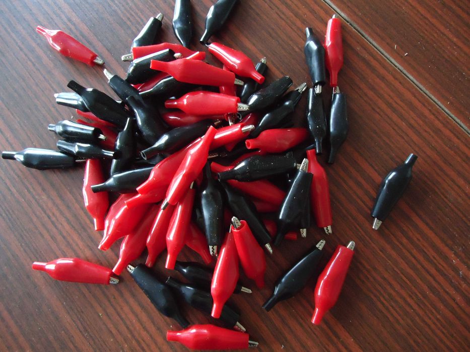 Букси за телевизор, букси за кабел, конектор, гумен банан щекер.