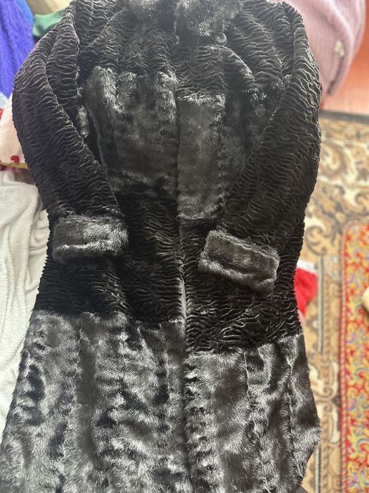 Продам шубу длинное