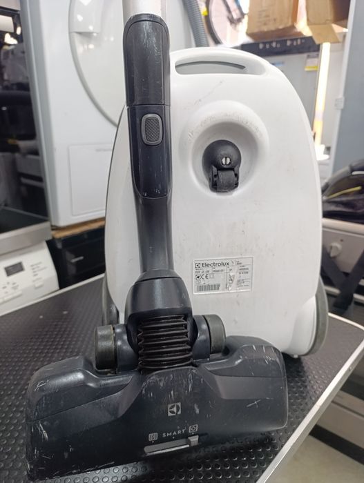 Прахосмукачка Electrolux