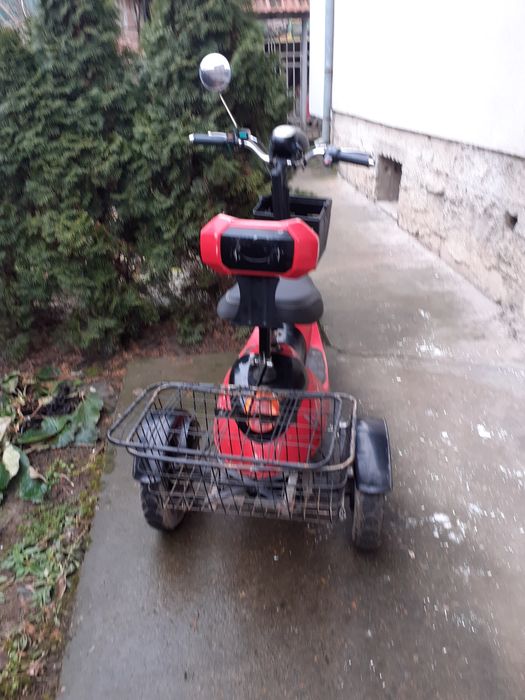 Електрическа триколка