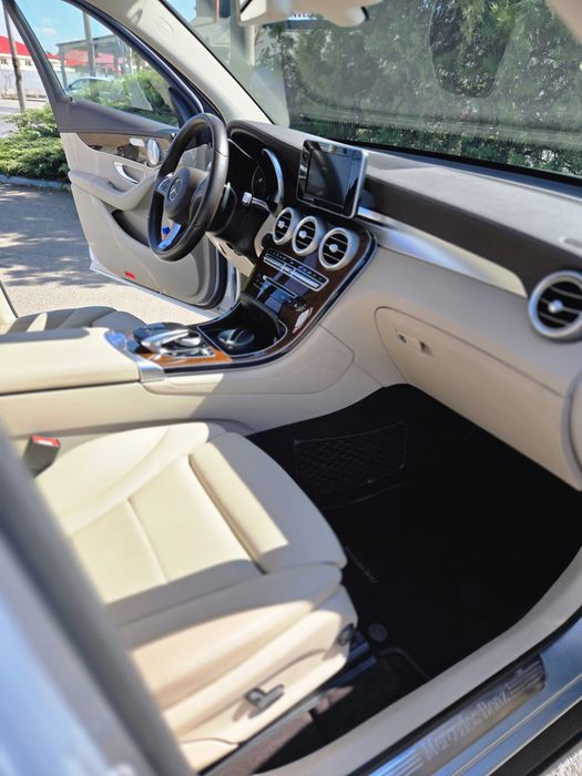 Mercedes GLC 4matic Benzina