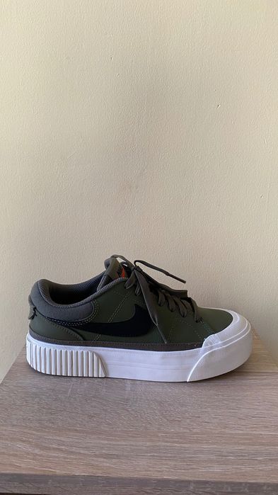 Кецове NIKE COURT LEGACY размер 37.5