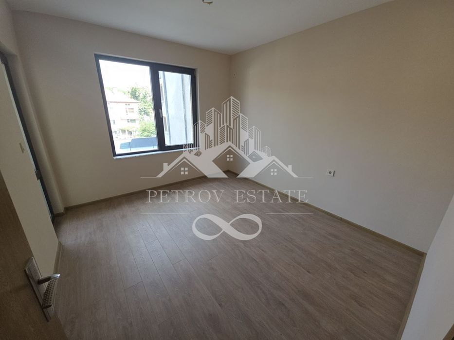 Продава се Двустаен апартамент в Велинград - 57 кв.м за 1402 €/кв.м - Снимка #3