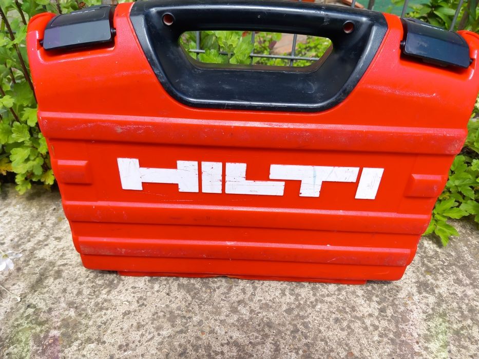 Hilti  doua filetante 12 v