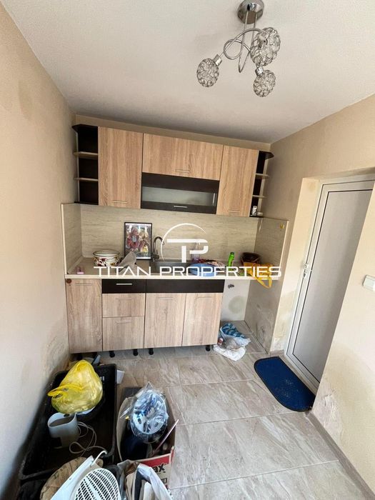 Продава се Къща в с. Черни връх, Област Бургас - 250 кв.м за 1326 €/кв.м - Снимка #3