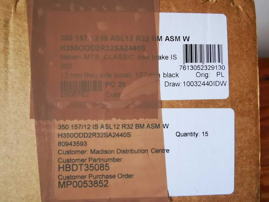 Butuci spate DT SWISS 350  Classic NOU IN CUTIE