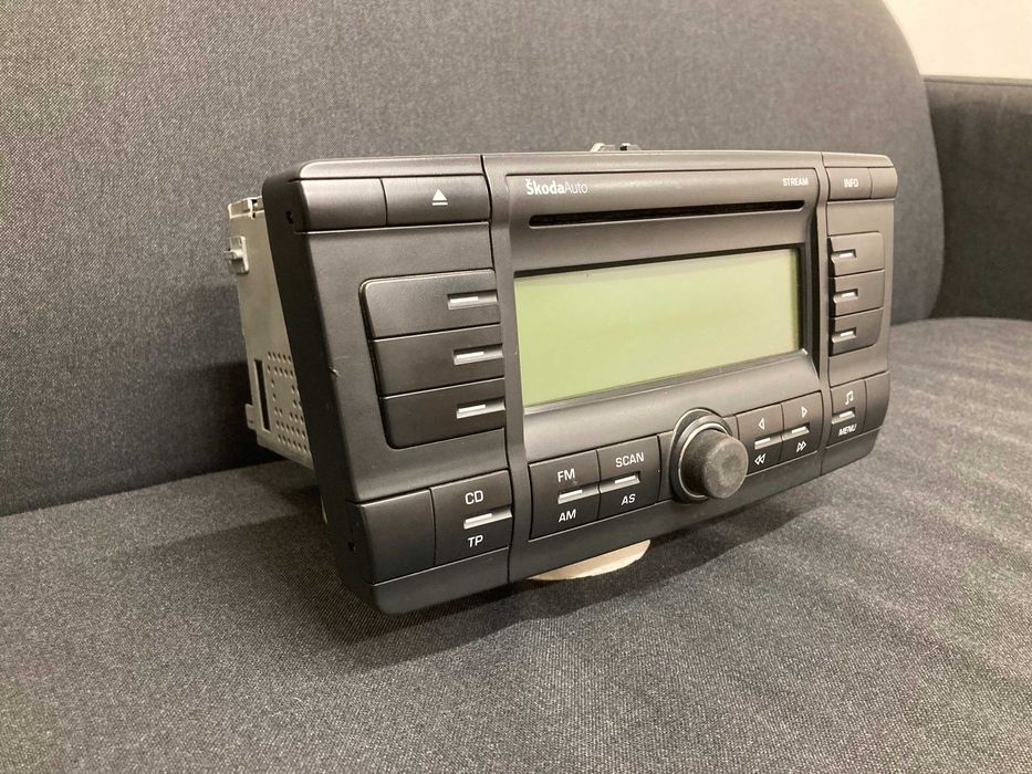 Skoda Octavia Radio CD Player Stream 2006 casetofon 2007 2009 MK2 2008