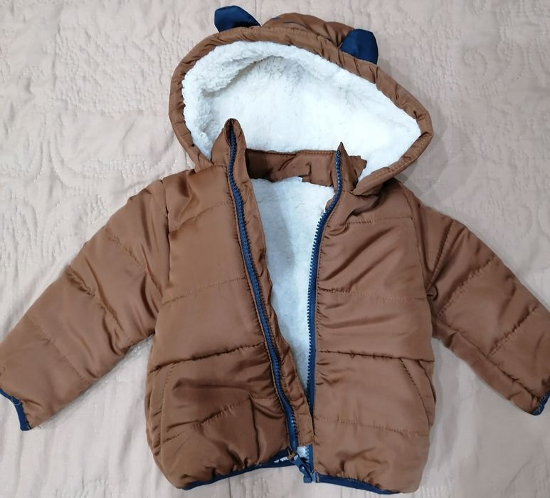 Бебешки космонавт и две якенца