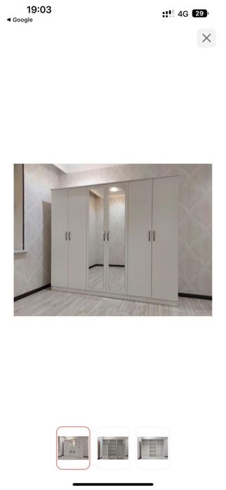 Большой шкаф с зеркалом