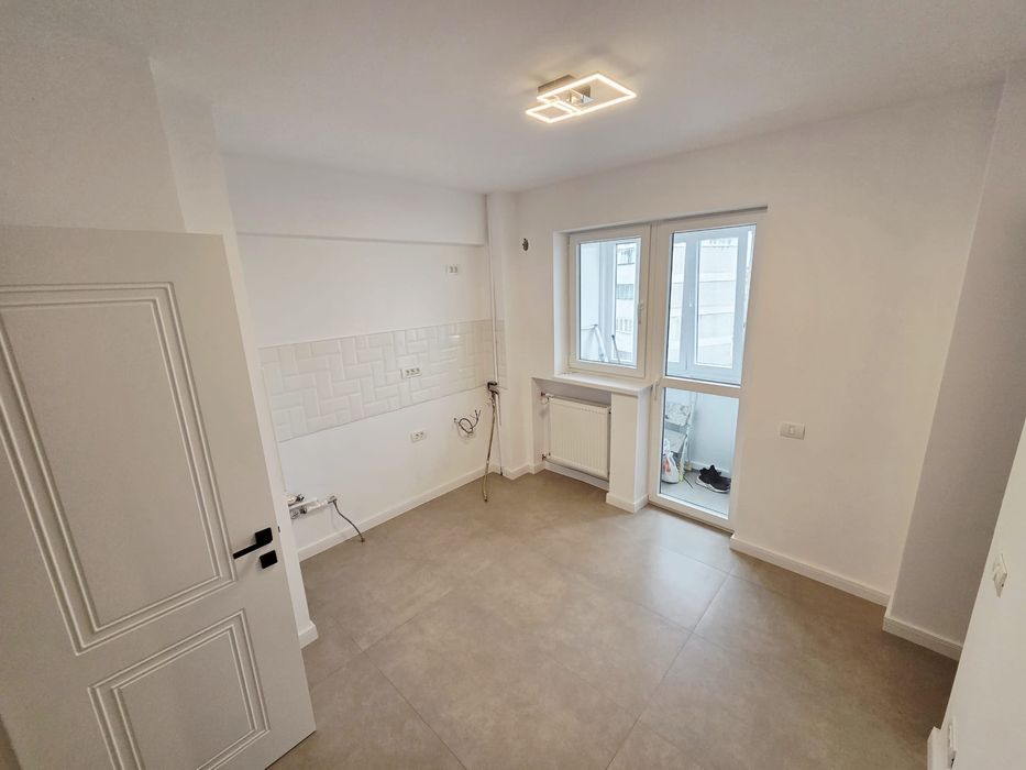 Apartament 3 Camere, Central , Universitate,Complet Renovat,