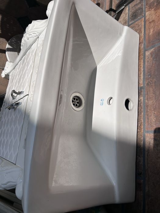 Тумба с раковиной