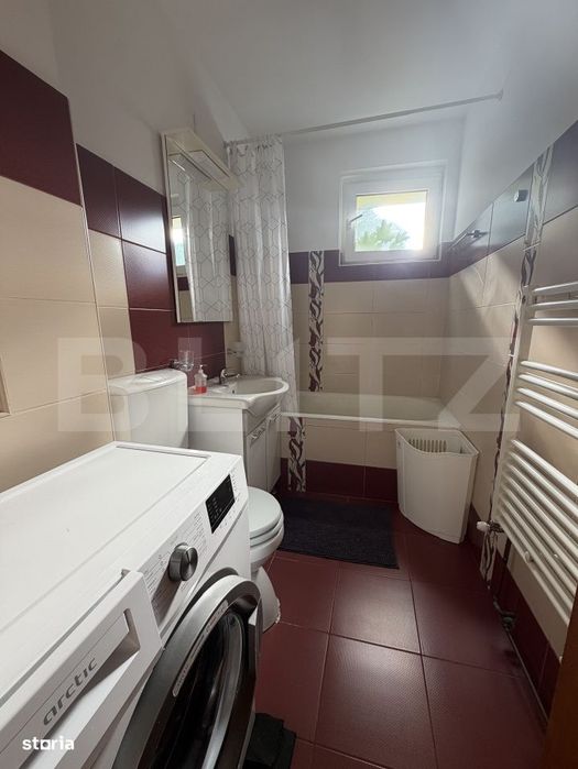 Apartament 4 camere, 78 mp, zona Cornisa