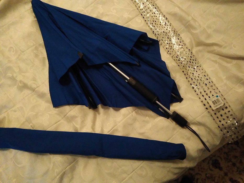 Umbrelă chic, forma surprinzătoare