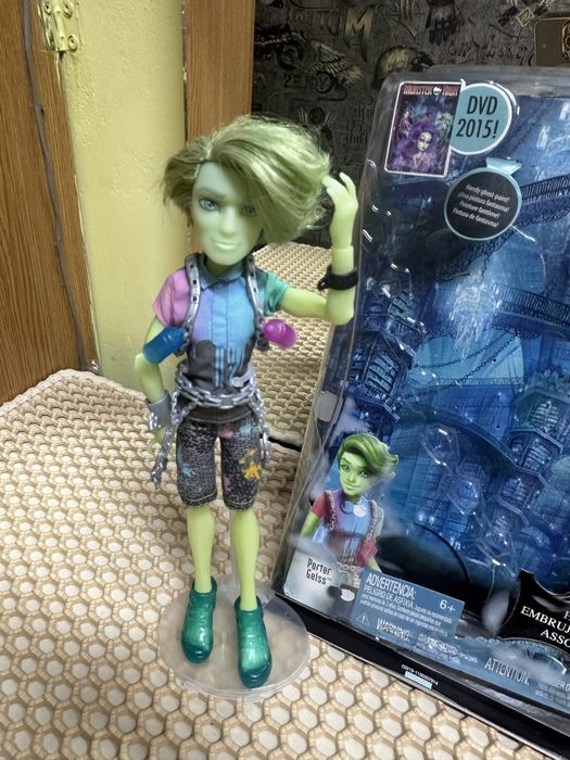 Продам  куклу монстр хай!